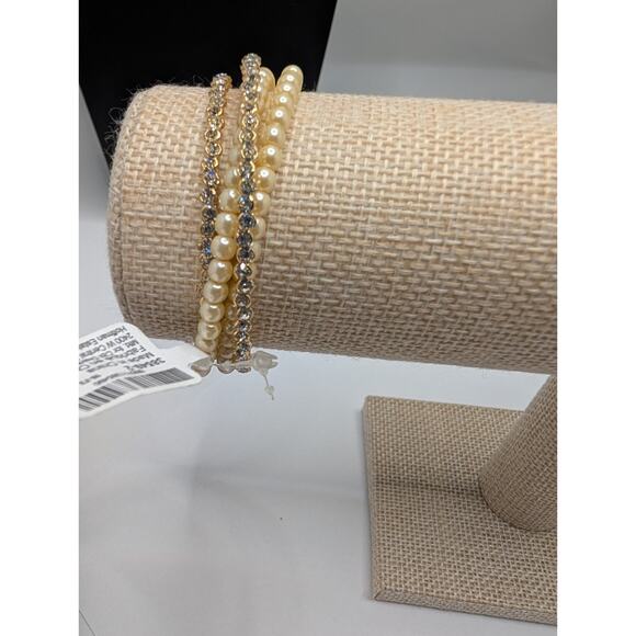 Claire's Pearl and Rhinestone Coil Bracelet Gold Tone Adjustable NWT - Picture 5 of 5